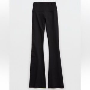 Aerie The Hugger High Waisted Bootcut Leggings